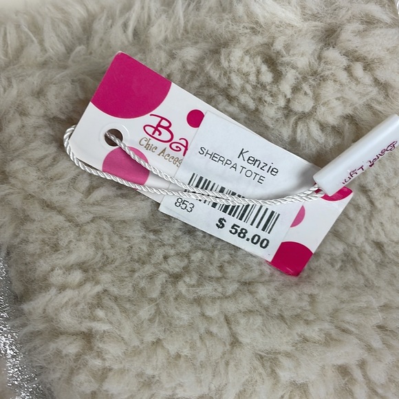 Elegant Cream and Silver Tote Bag - Picture 3 of 5